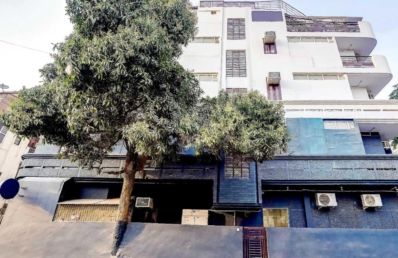 Collection O 71756 Hotel Silver Arrow Near Pacific Mall Tagore Garden Delhi  Exterior photo